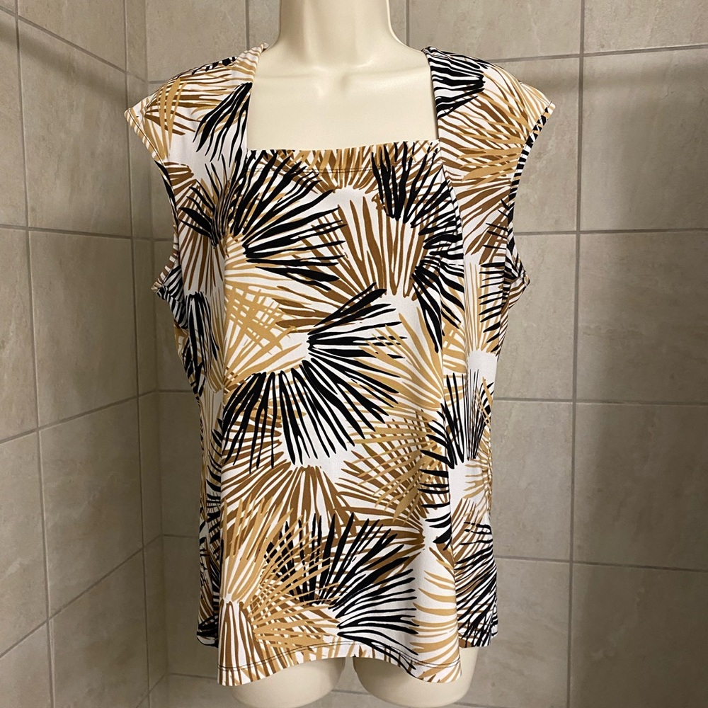 EUC Kasper tropical print sleeveless square neckline top, size Medium